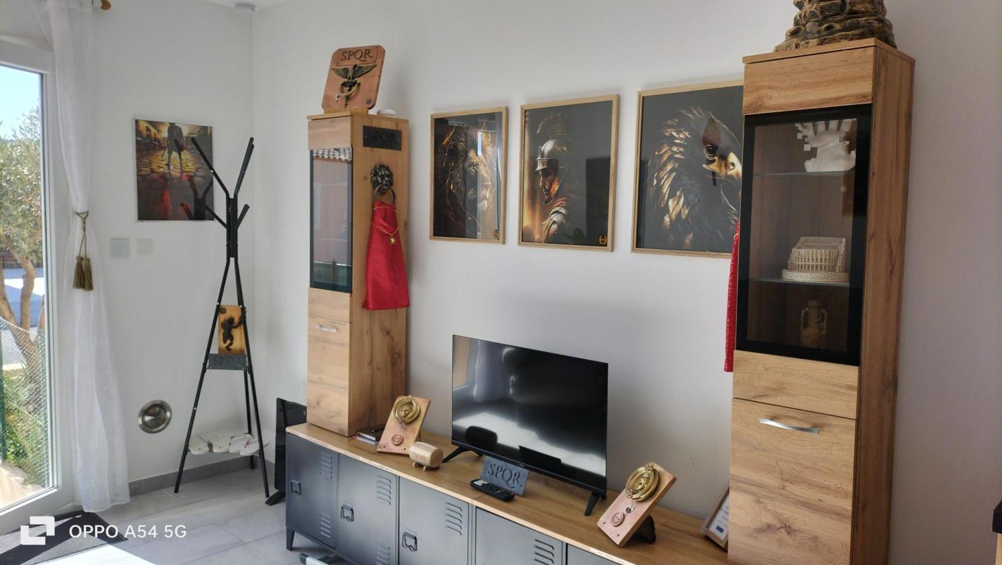 Antiqua Roma Spqr Cubiculum Apartamento Port-la-Nouvelle Exterior foto
